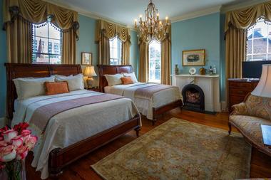 Rooms & Suites at The Gastonian