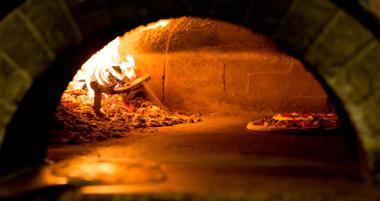 Pizza oven