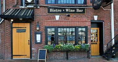 Black Trumpet Bistro