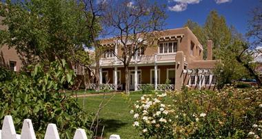 Georgia O'Keeffe Museum