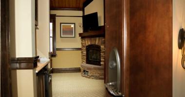 Lakeview Hotel