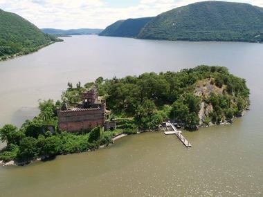 Owners of Bannerman Island
