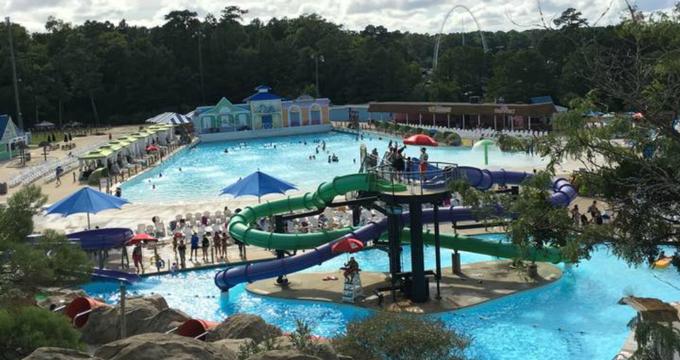 Things to Do in Virginia Beach: Ocean Breeze Waterpark