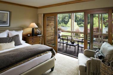 More Rooms & Suites
