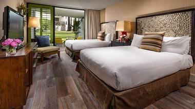 Rooms & Suites