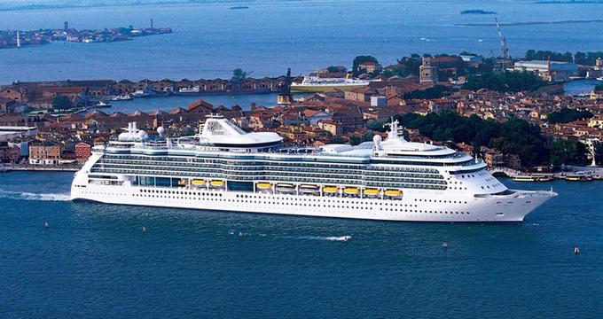 Royal carribean singles cruises Which cruise ships have single cabins? Cruises for solo travellers.