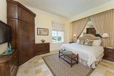 The Biltmore Rooms & Suites