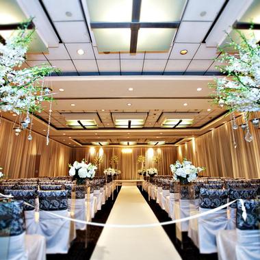 Weddings, Reunions & Conferences