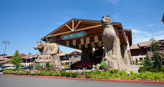 Great Wolf Lodge in the Poconos, PA - VacationIdea