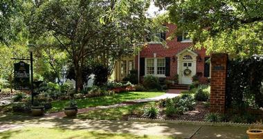 Pettigru Place Bed & Breakfast