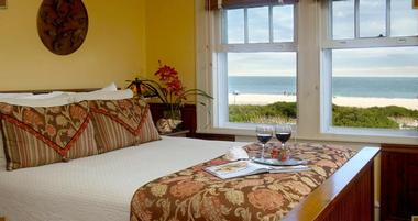 Rhythm of the Sea Bed and Breakfast