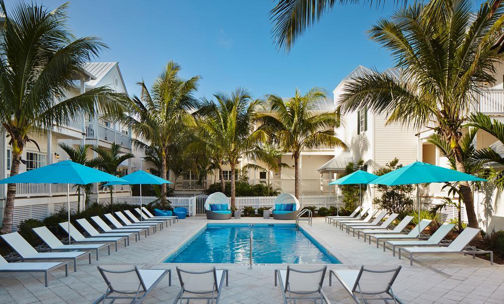 Relax by the marina and explore Old Town on a romantic weekend getaway.