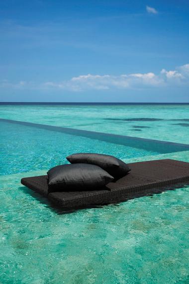 Shangri-La Villingili