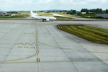 Statistics for Airport Code CDG