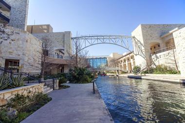 Stroll along the San Antonio River Walk | Things to Do in San Antonio with Kids