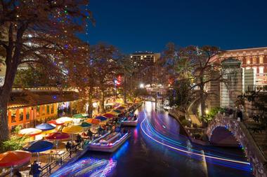 Climate and Things to Do in San Antonio