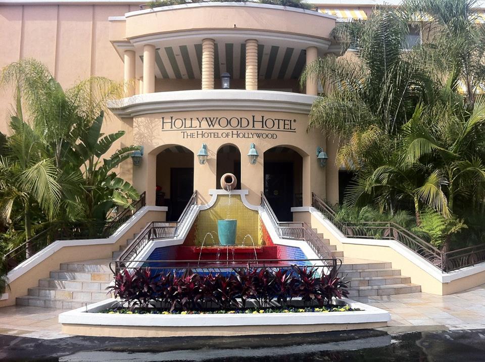 Soak Up Classic Hollywood Glam at Hollywood Hotel