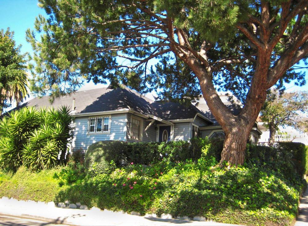 Relax in Quiet Comfort at Sanborn Guest House