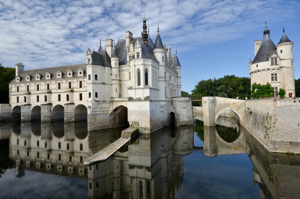 Wander Through Fairytale Beauty and Royal Legends at Chateau de Chenonceau