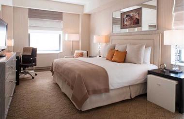 Rooms & Suites