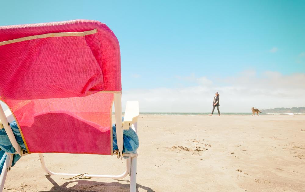 Relax on soft sand and enjoy an easy day trip with coastal views.