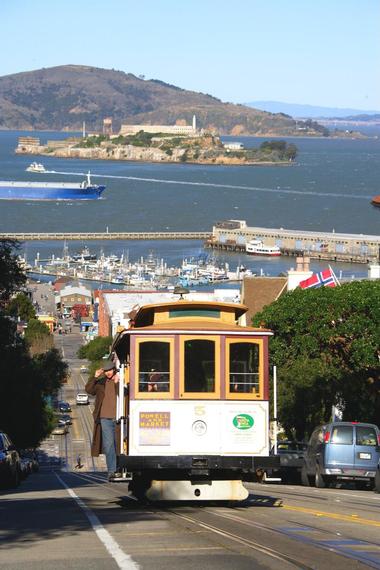 Riding the San Francisco Trolley