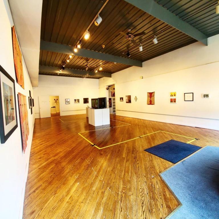Explore Modern Works at the New Harmony Gallery of Contemporary Art
