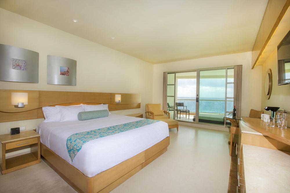 If Rooftop Pools and Ocean Views Inspire You, Escape to Beach Palace Cancun