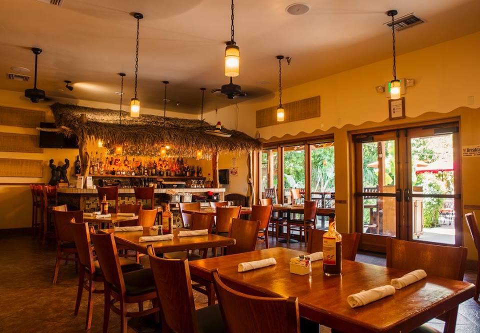 If You’re Craving Classic Mexican in a Garden Setting, Choose El Mirasol at Los Arboles