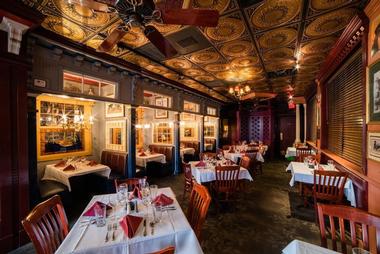 Duck's Grille and Bar