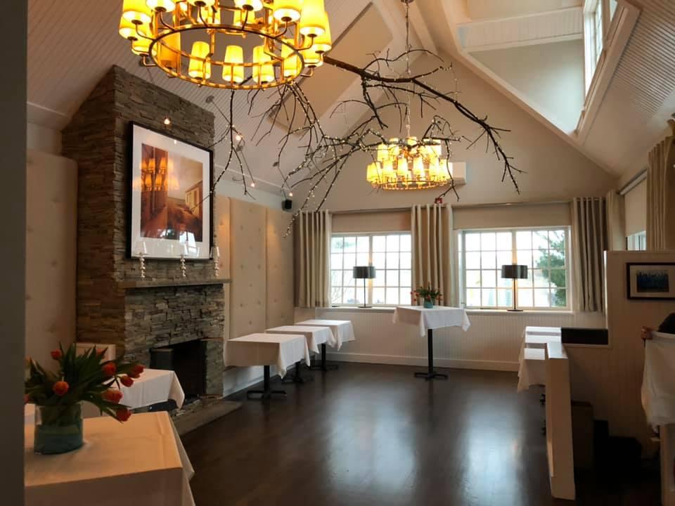 Taste Italian classics and savor a cozy, family-friendly dining experience.