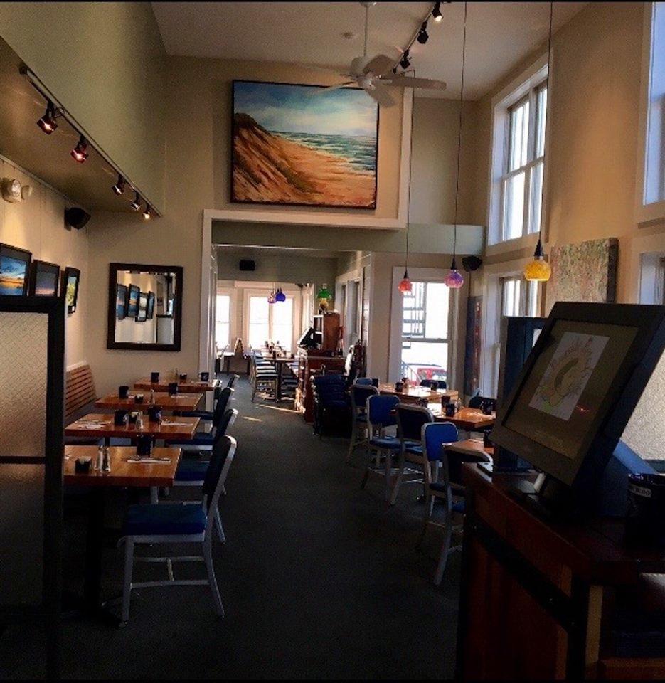Savor fresh seafood and enjoy a peaceful meal with scenic bay views.