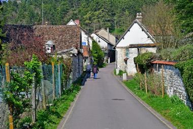 Getting to Giverny from Paris by Car