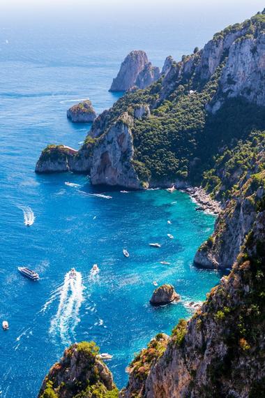 Important Information and Things to Do at Capri