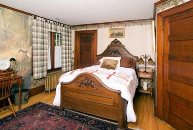 Guest Accommodations