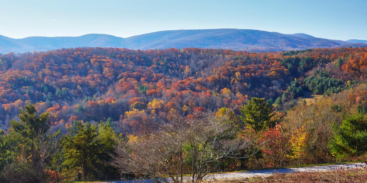 Waynesboro: River Walks, Glass Blowers & a View to Breathe