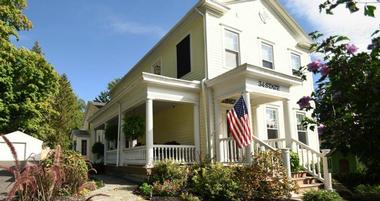 34 State Historic Luxury Suites