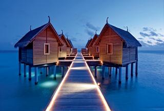 Constance Moofushi