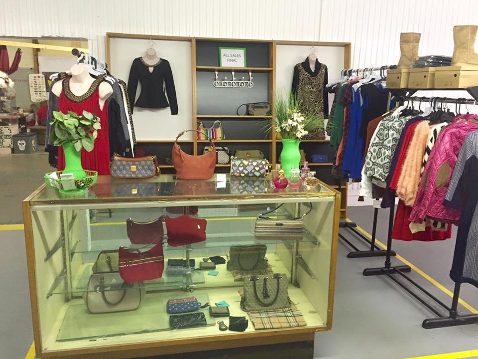 Treasure Hunt for Unique Finds at Jamie’s Flea Market