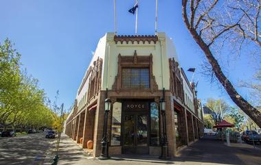 Royce Hotel