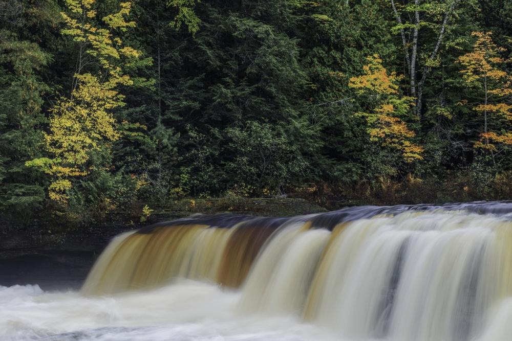 Explore the Majestic Trails of Tahquamenon Falls State Park