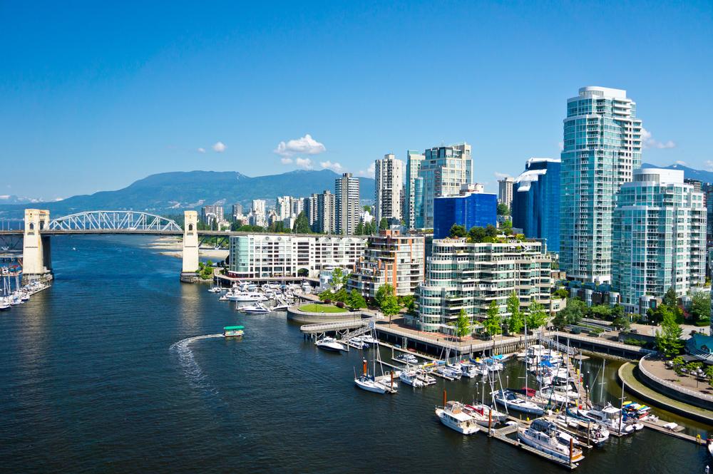Explore Natural Beauty and Urban Energy in Vancouver, British Columbia