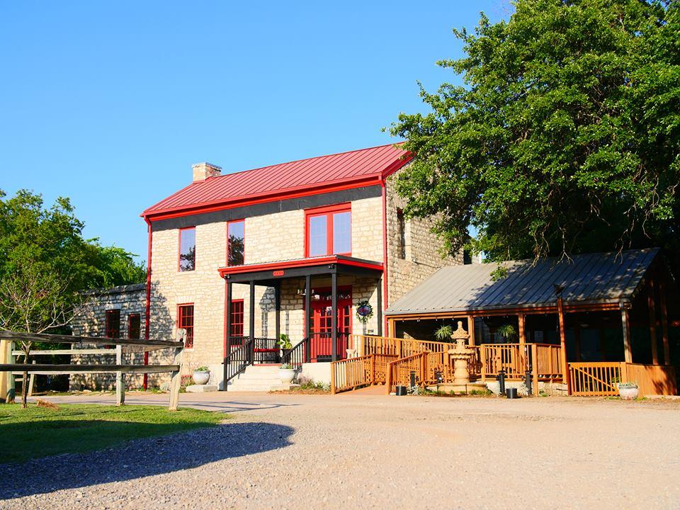 Dine in Southern Elegance at the Historic Barton House