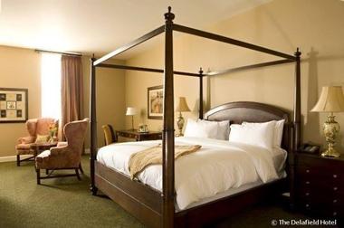 The Delafield Hotel Rooms & Suites