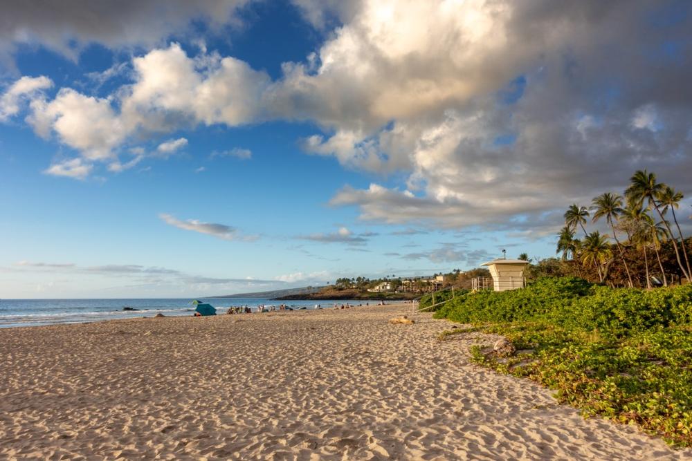 Bask on White Sands: Dive Into Classic Big Island Beauty at Hapuna Beach