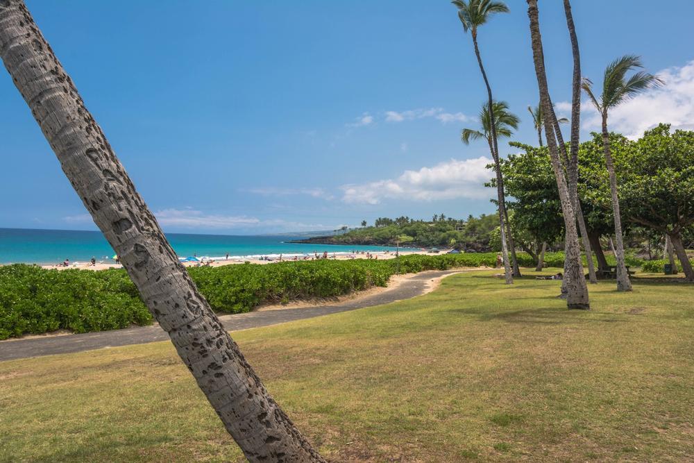 Hapuna Beach State Park - 45 minutes from Kona