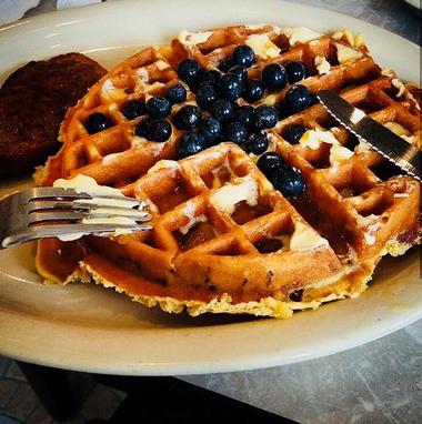 Harry's Restaurant & Cafe | Breakfast & Weekend Brunch Spots in Houston