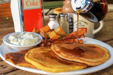 Puckett's Chattanooga | Breakfast & Weekend Brunch Spots in Chattanooga, Tennessee