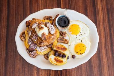 Tupelo Honey | Breakfast & Weekend Brunch Spots in Chattanooga, Tennessee