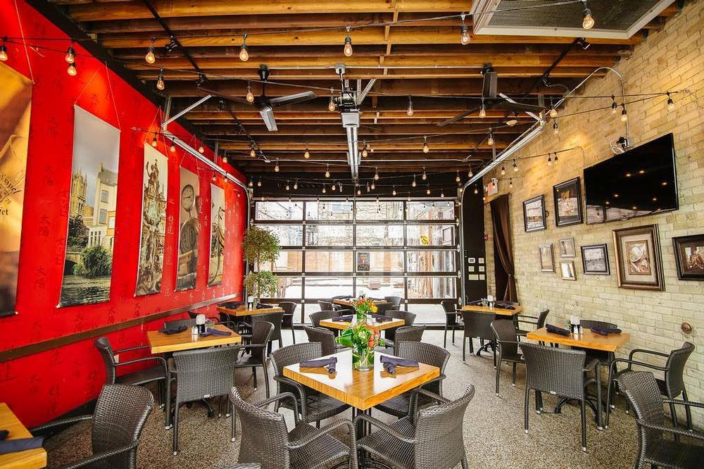 Find Global Flavor at Cafe Centraal